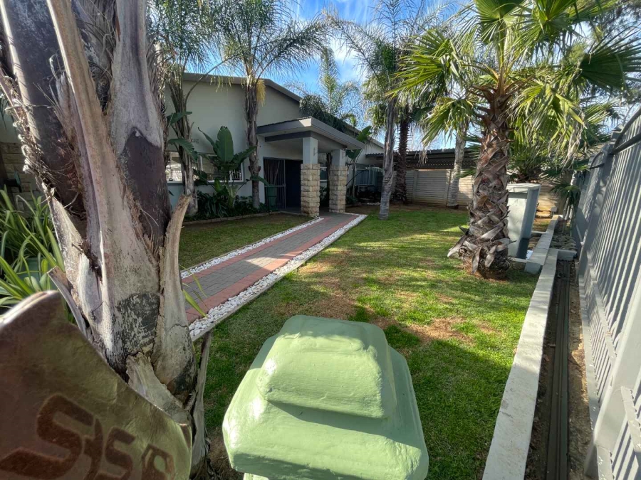 5 Bedroom Property for Sale in Universitas Free State